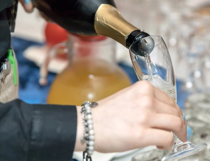 Singapores Drinking Laws What Visitors And Locals Need To Know 1